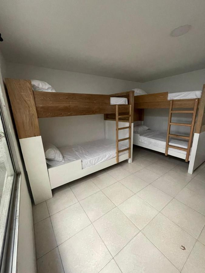 Mondieu Hostel Barranquilla  Buitenkant foto