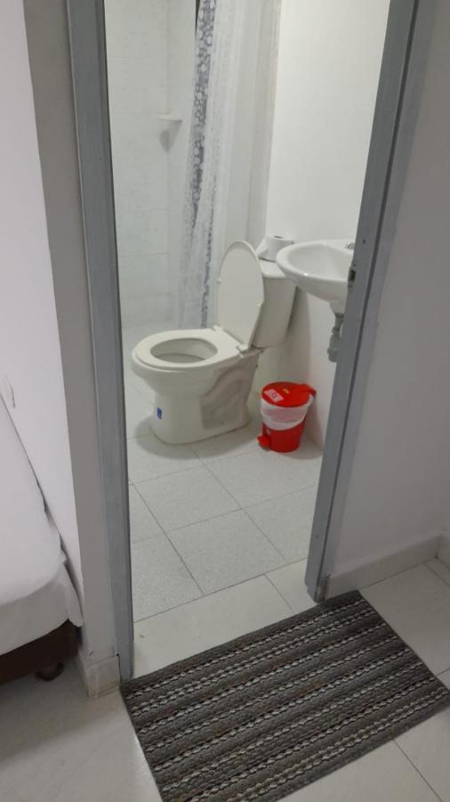 Mondieu Hostel Barranquilla  Buitenkant foto